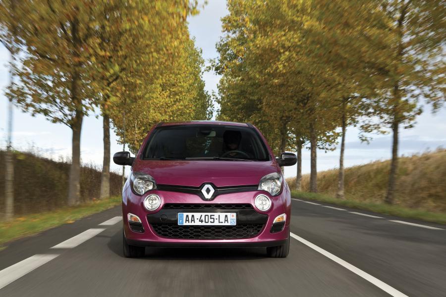  Renault Twingo 2011 года  (фото 25 из 83)